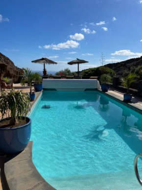 Castillo Lanzarote Villa Winni - Luxury Villa - Pet friendly with heated Pool